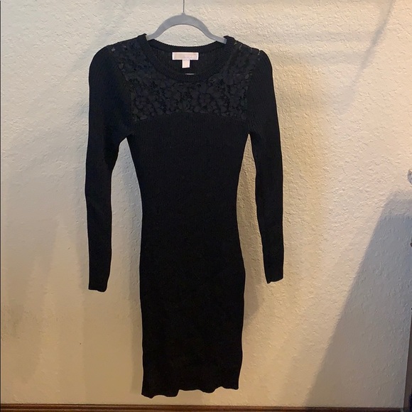 Michael Kors Viscose & Lace Dress - Picture 2 of 4